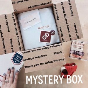 Men’s 5+ Item mystery box!